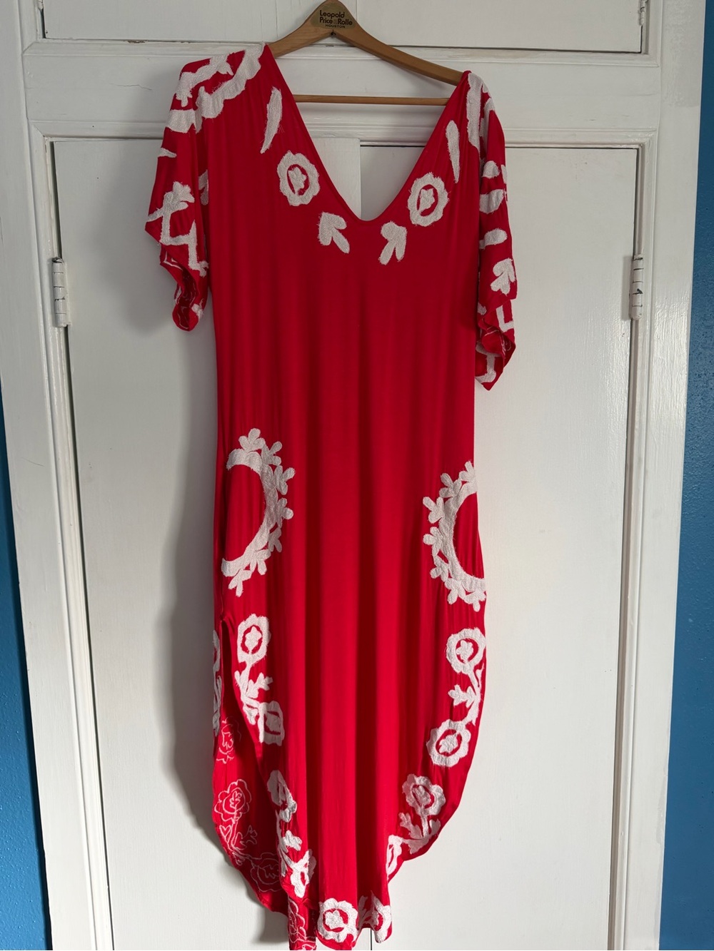 Free People Red High-Low Dress with White Floral Embroidery -oversized!